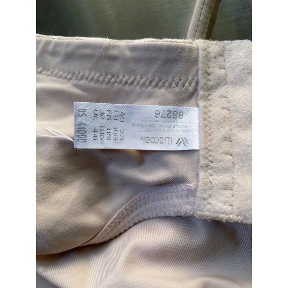 Wacoal Modest Beige Awareness Full Figure Seamless Wire Free Bra Size 44DDD - Picture 8 of 8